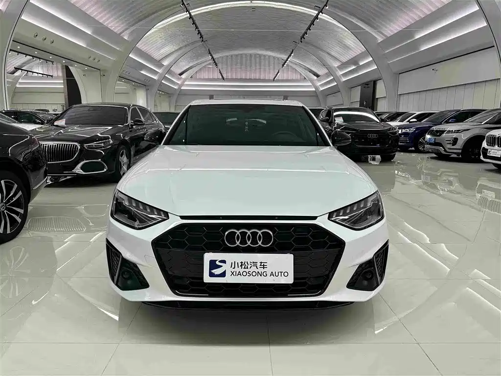 Audi A4 2025