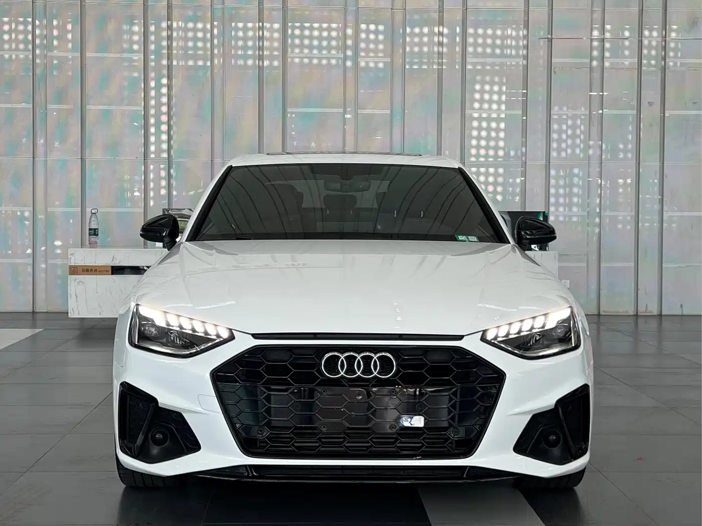 Audi A4 2023
