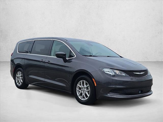 Chrysler Voyager 2023
