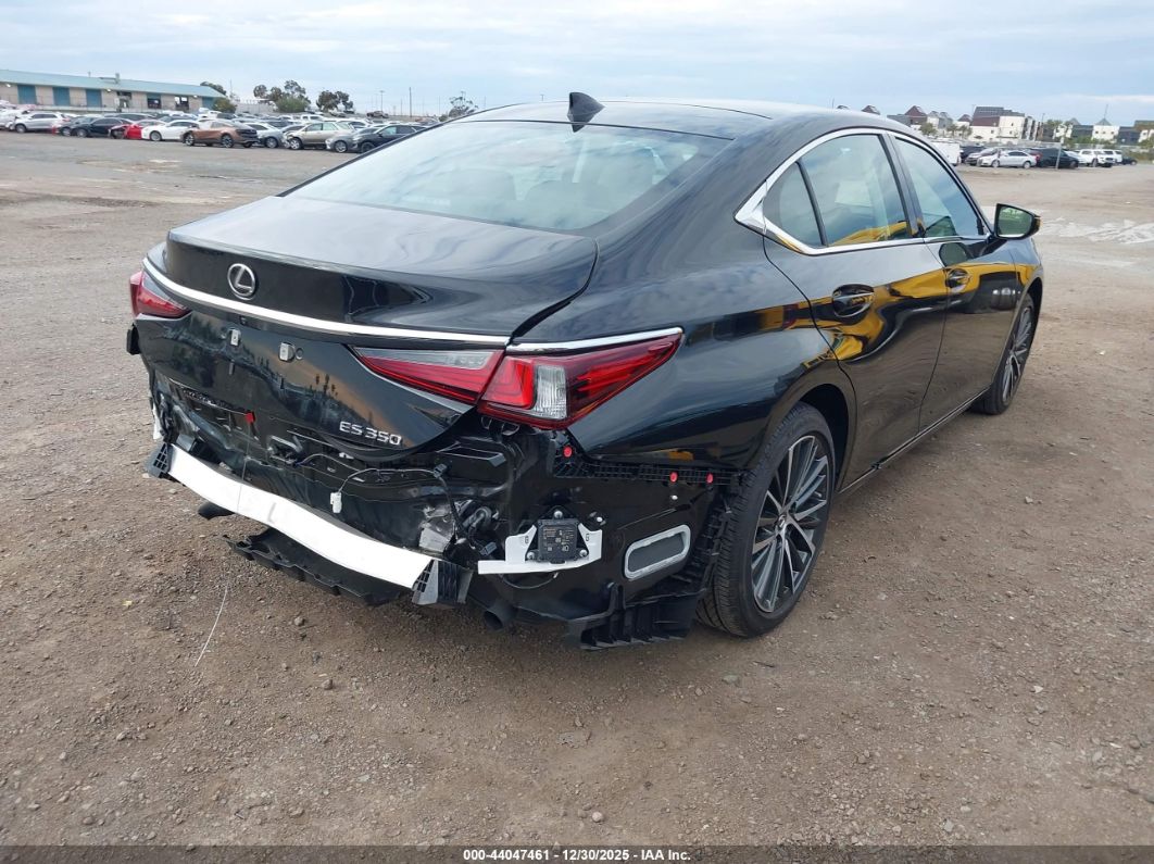 Lexus ES 2025