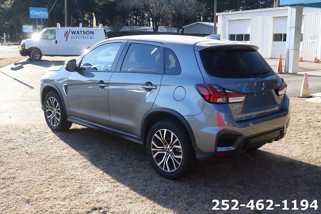 Mitsubishi Outlander Sport 2025