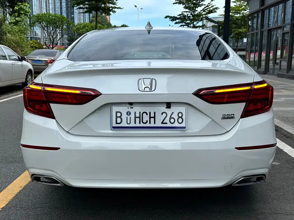 Honda Inspire 2020