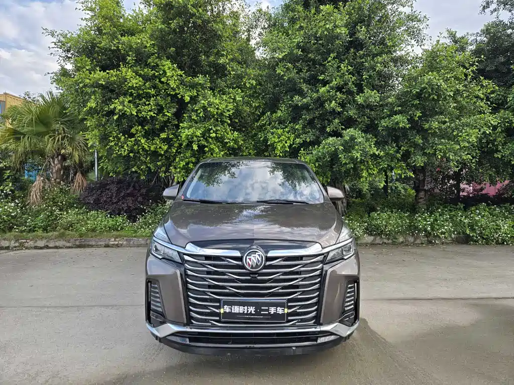 Buick GL8 2023