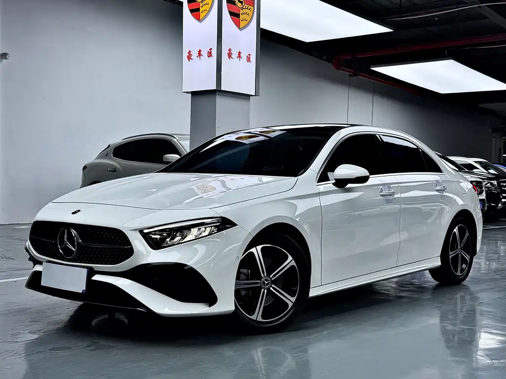Mercedes-Benz A-Класс 2023