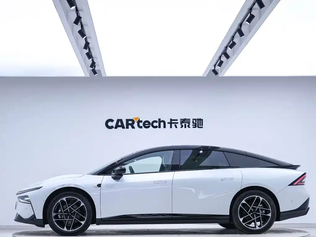 Xpeng P7+ 2025