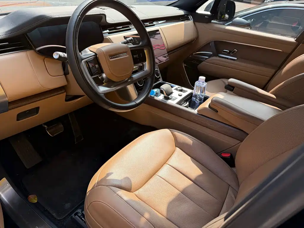Land Rover Range Rover 2024