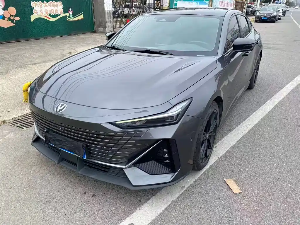 Changan UNI-V 2023