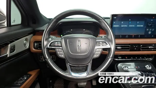 Lincoln Nautilus 2022