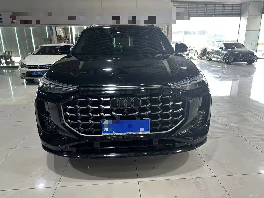 Audi Q6 2025