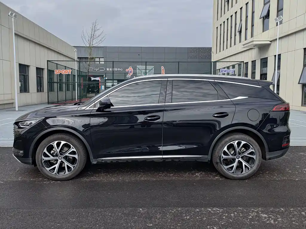 BYD Tang 2024