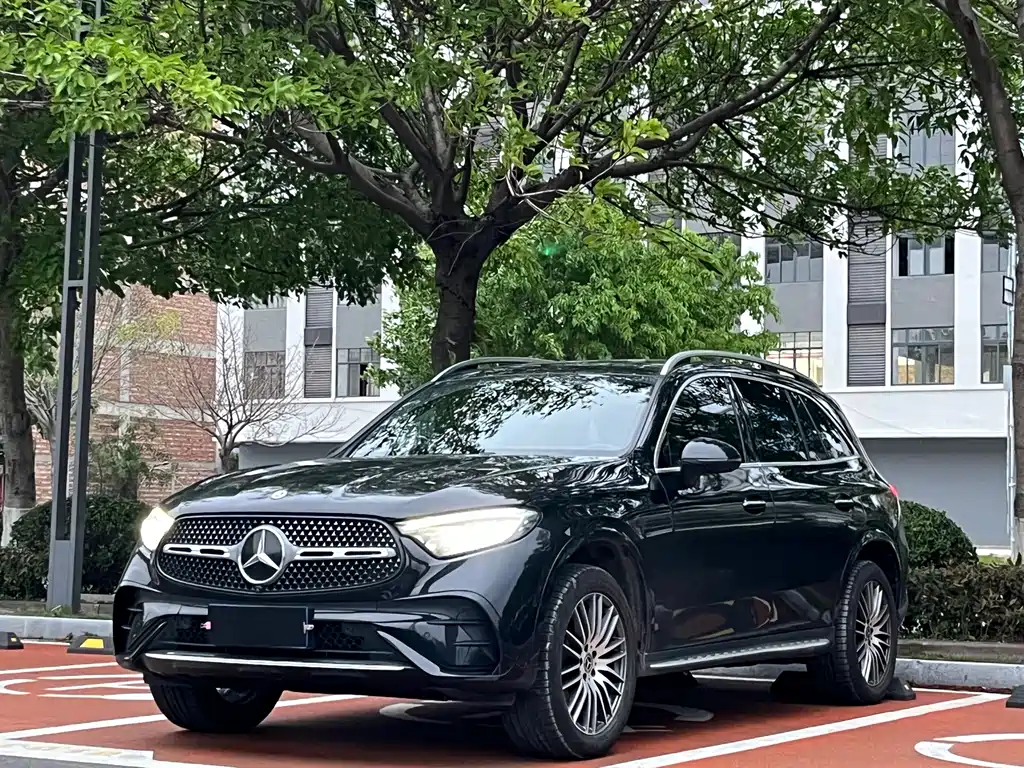 Mercedes-Benz GLC 2024