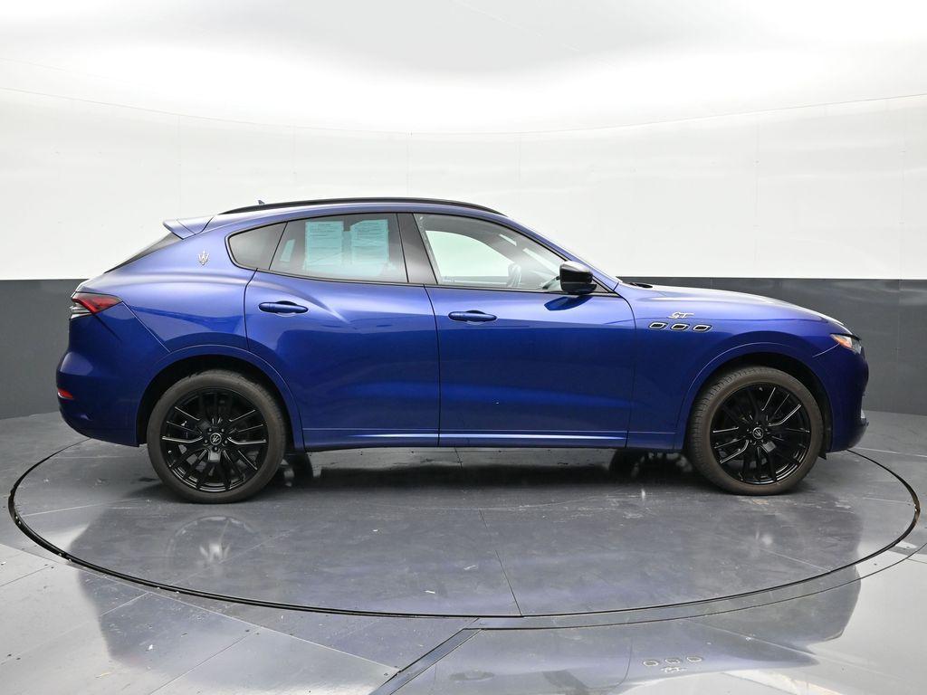 Maserati Levante 2022