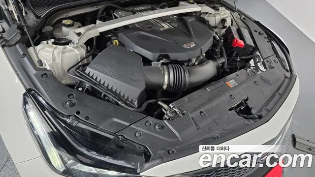 Cadillac CT5-V 2022