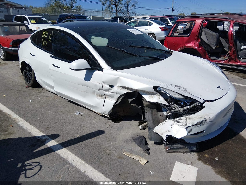 Tesla Model 3 2021