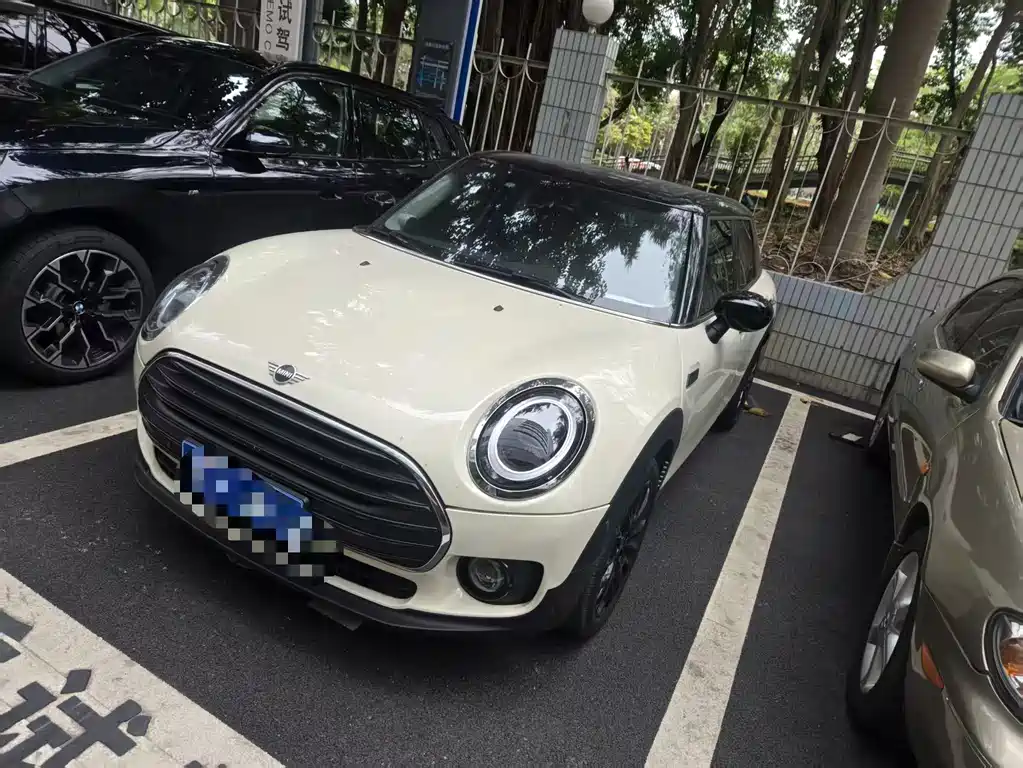 Mini Clubman 2022