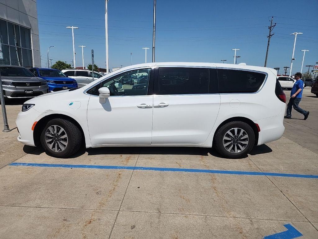 Chrysler Pacifica 2022