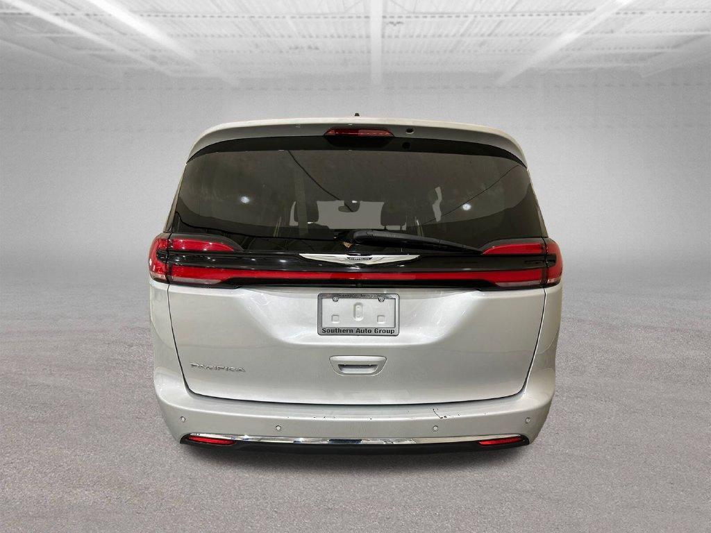 Chrysler Pacifica 2023