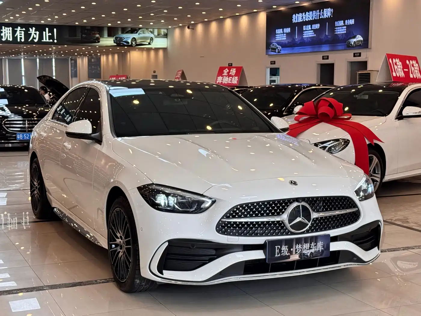 Mercedes-Benz C-Класс 2024
