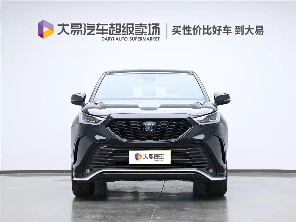 Toyota Crown 2022