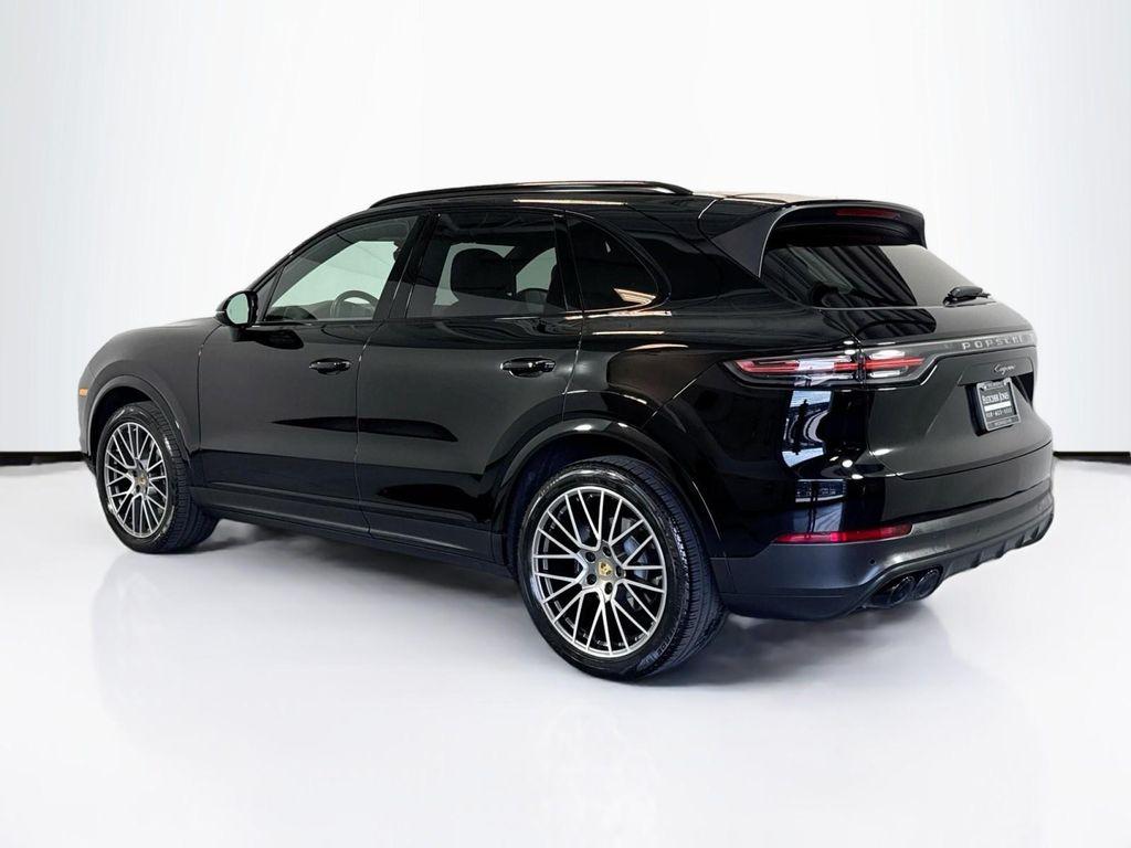 Porsche Cayenne 2023