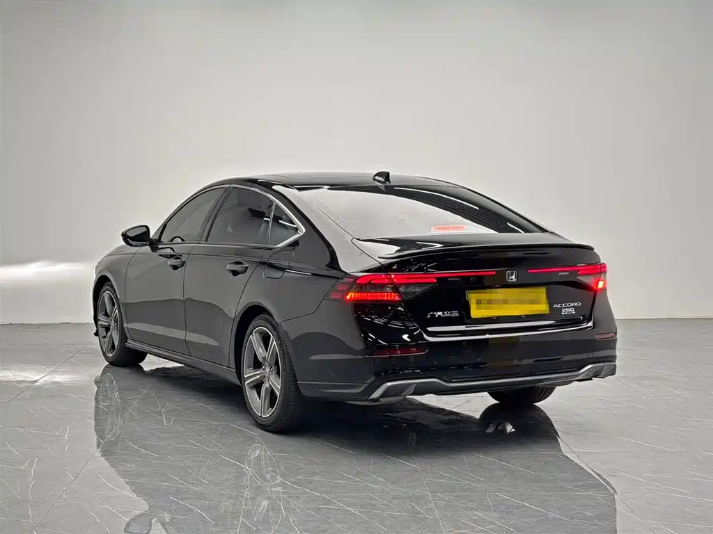 Honda Accord 2025