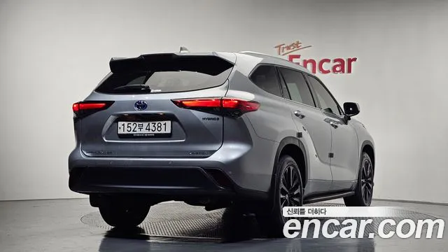 Toyota Highlander 2023