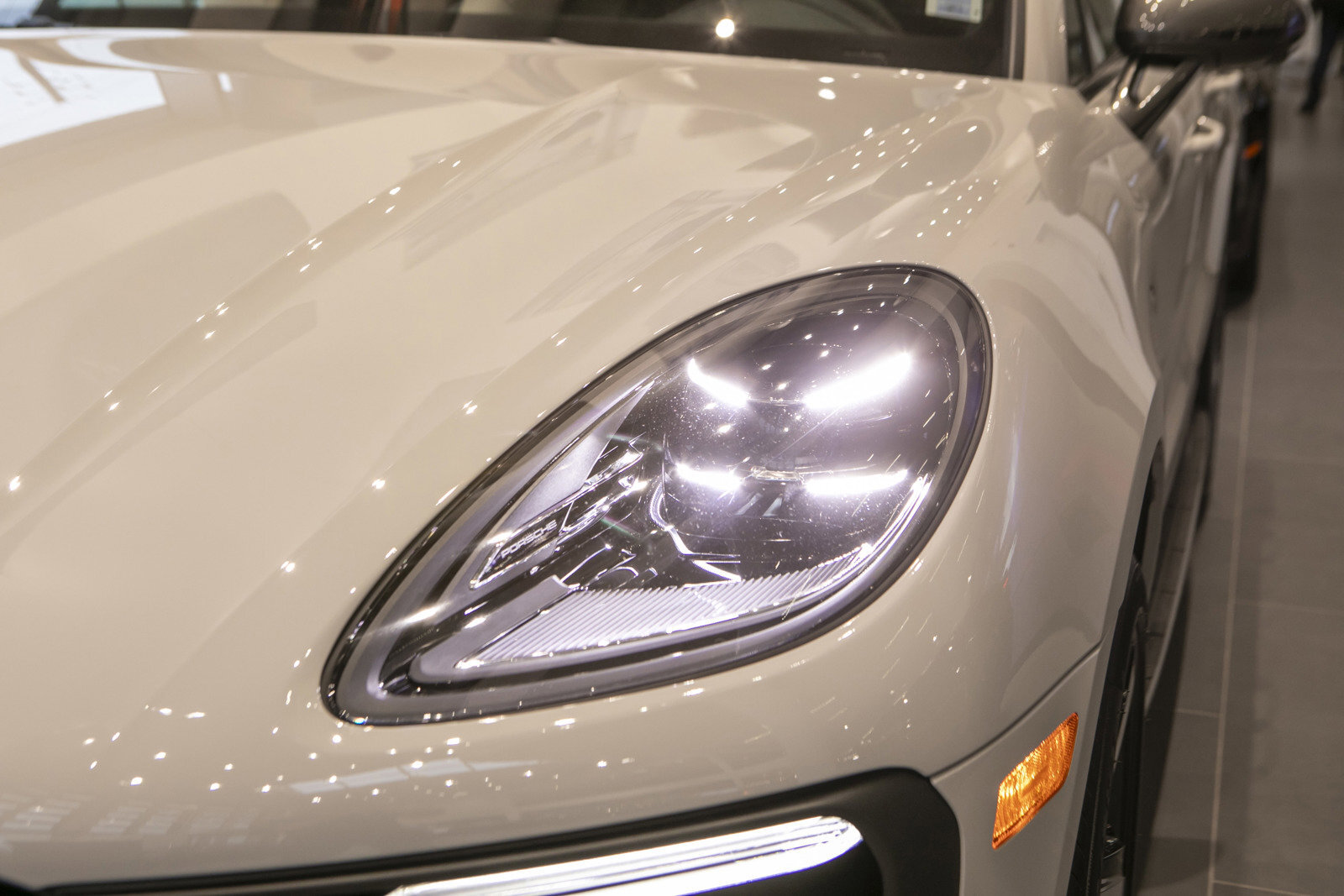 Porsche Macan 2024
