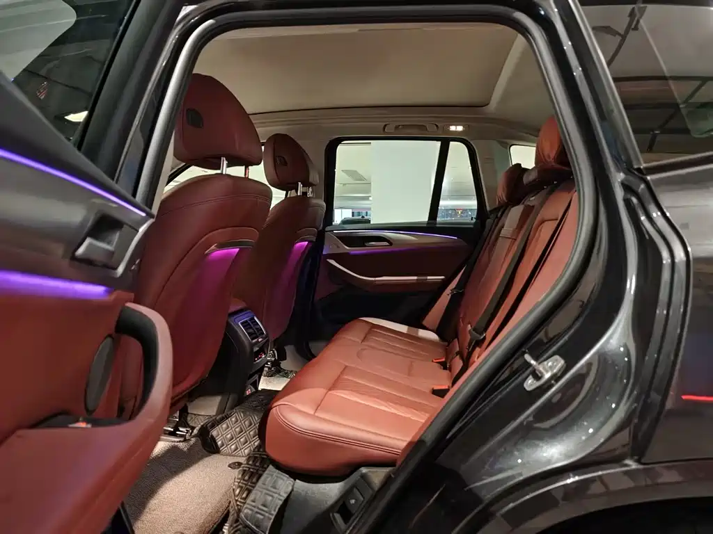 BMW iX3 2022