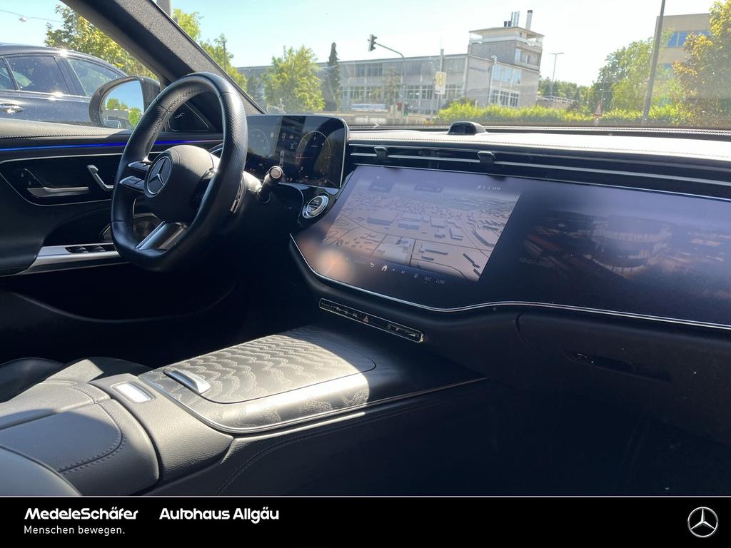 Mercedes-Benz E 220 2024