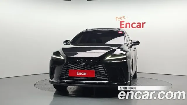 Lexus RX 2024