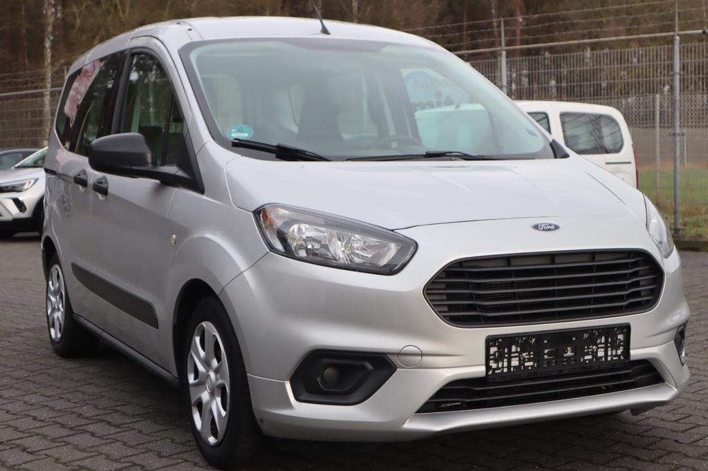 Ford Tourneo Courier 2021
