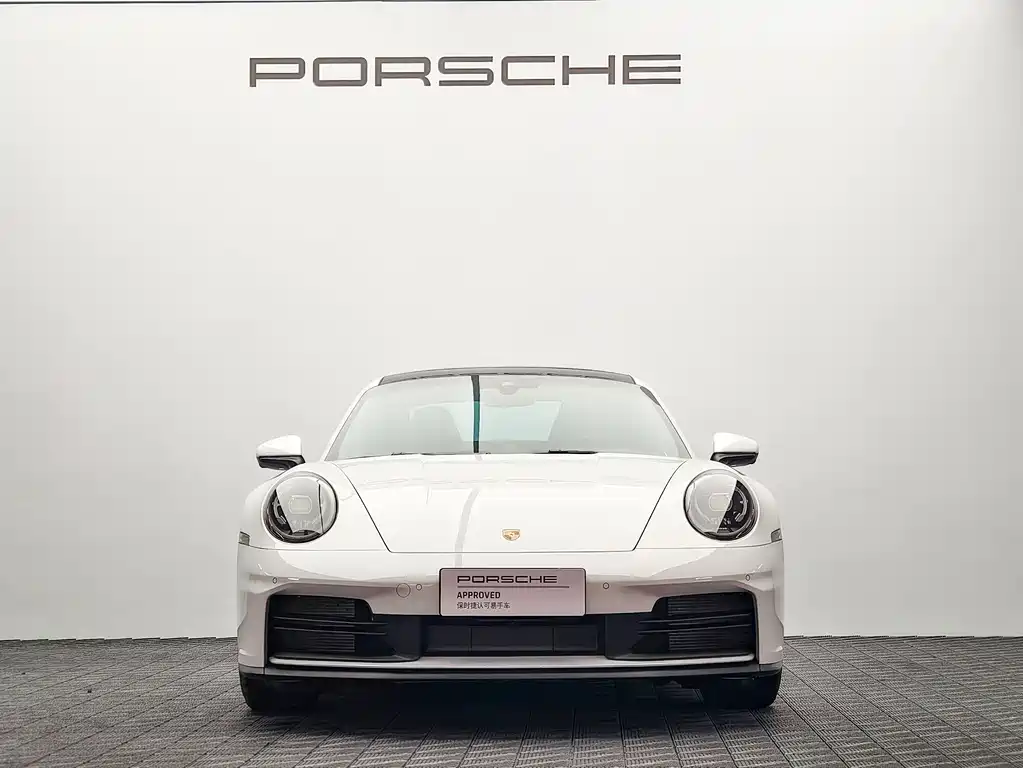 Porsche 911 2025