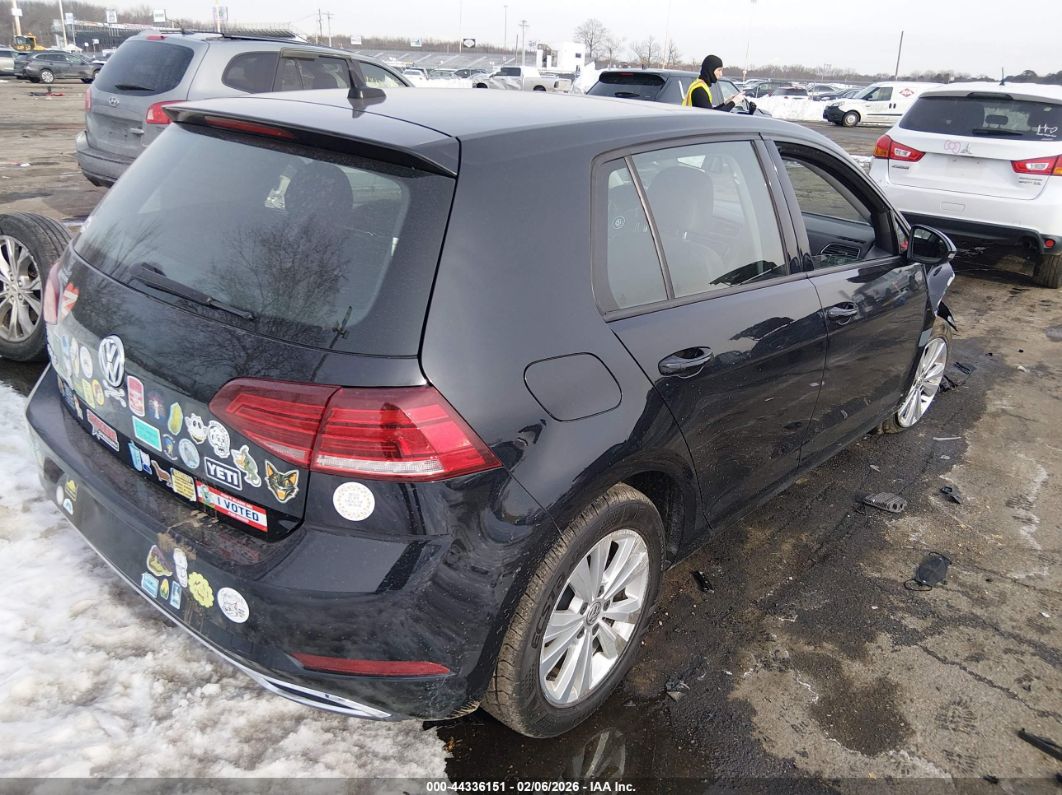 Volkswagen Golf 2021