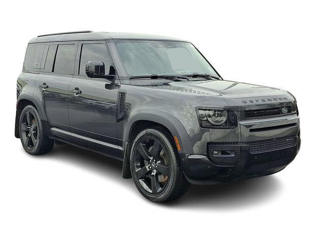 Land Rover Defender 2023