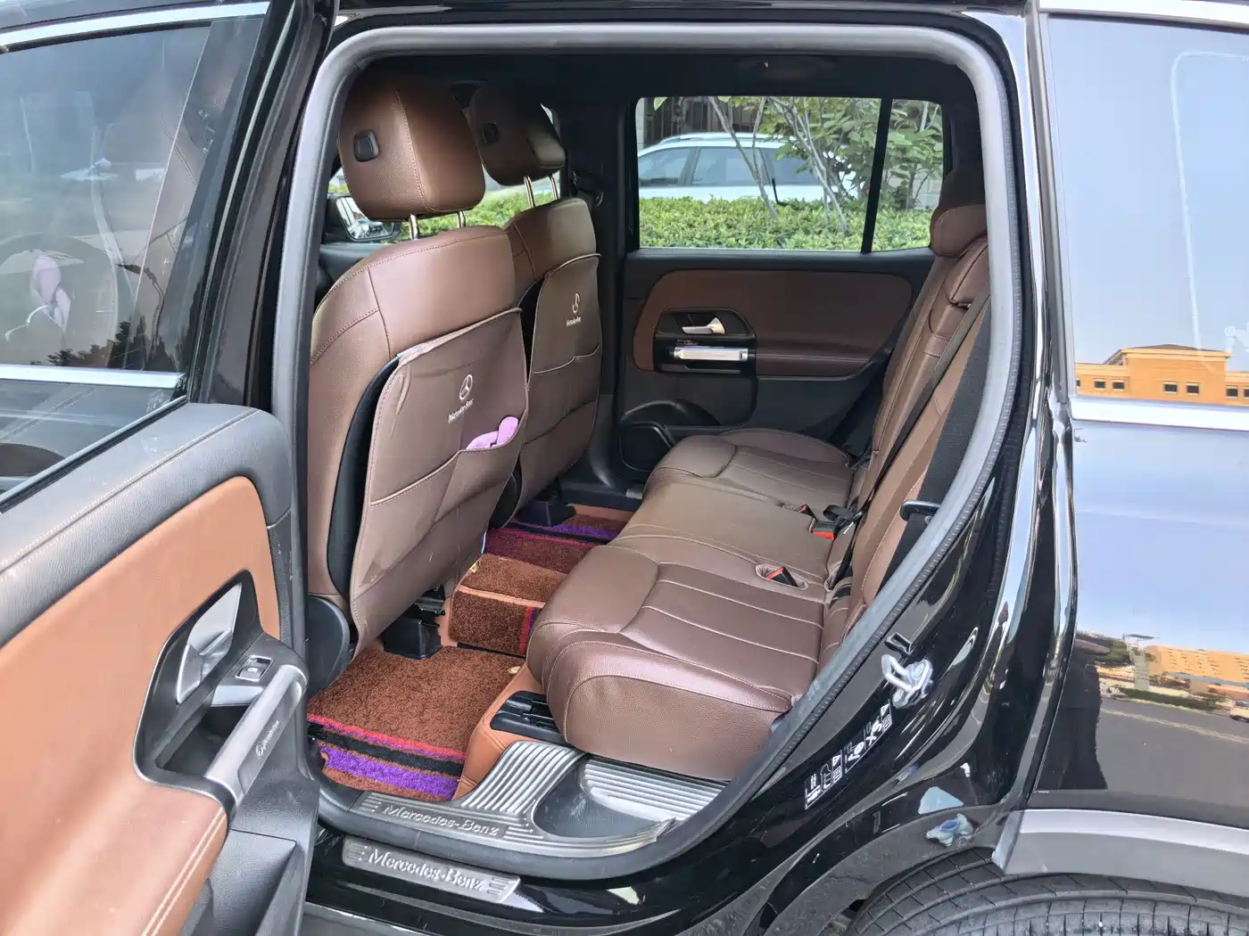 Mercedes-Benz GLB 2023