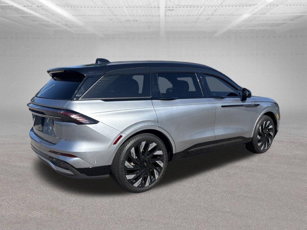 Lincoln Nautilus 2024