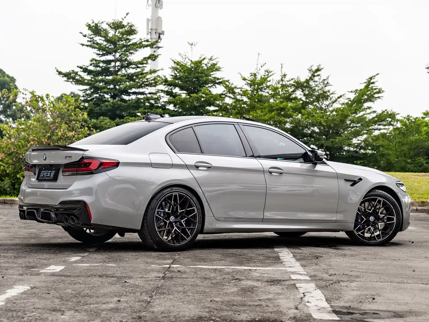 BMW M5 2021