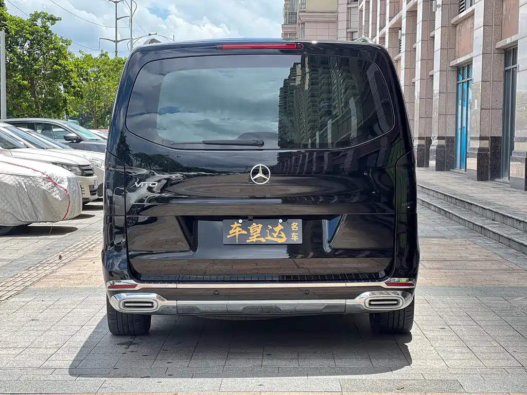 Mercedes-Benz Vito 2023
