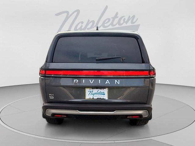 Rivian R1S 2025
