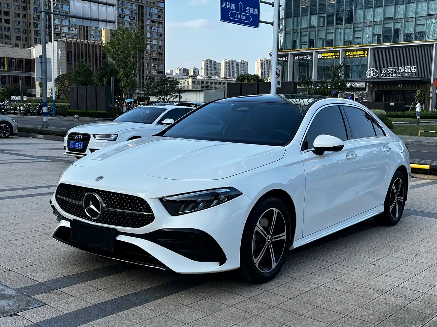 Mercedes-Benz A-Класс 2023