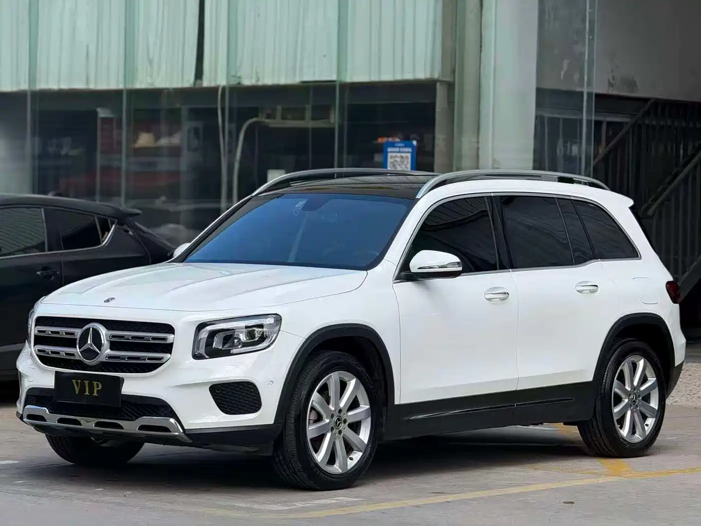 Mercedes-Benz GLB 2021