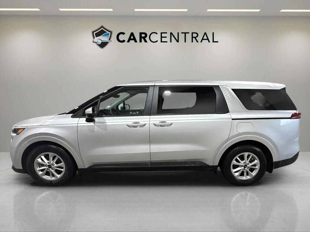 Kia Carnival 2023