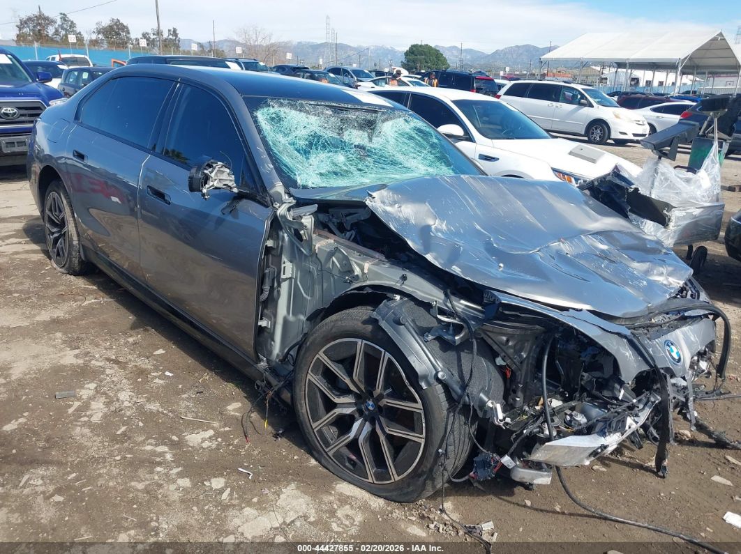 BMW i7 2024