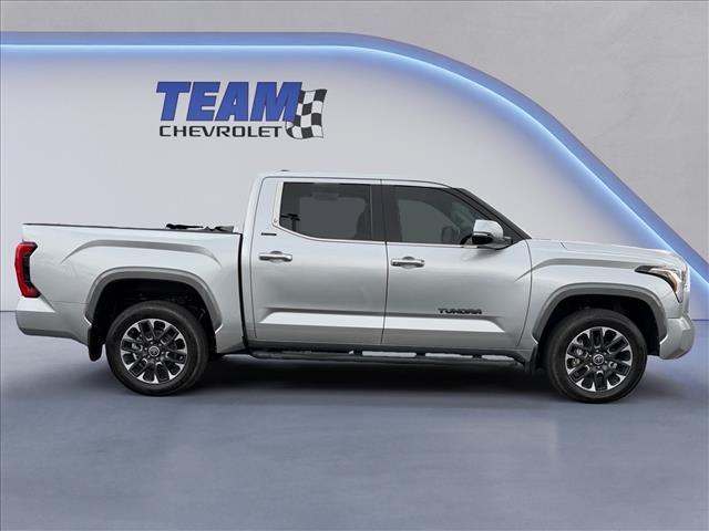 Toyota Tundra 2024