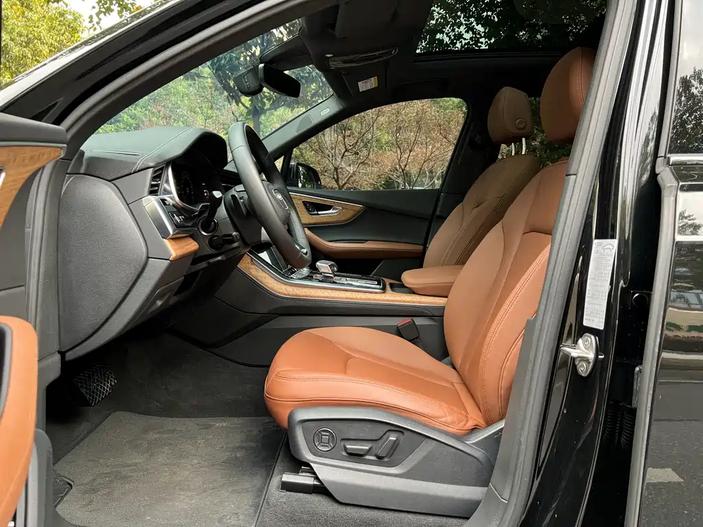 Audi Q7 2023