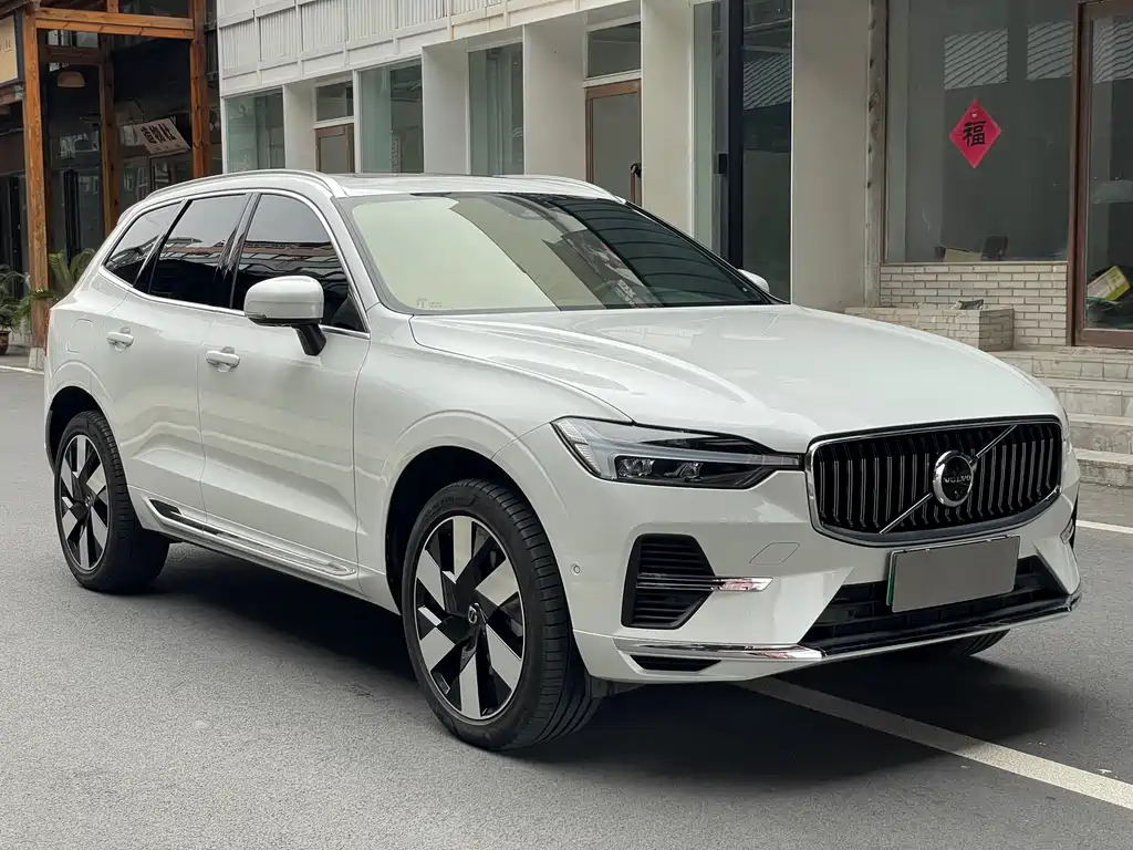 Volvo XC60 2024