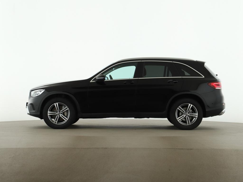 Mercedes-Benz GLC 300 2022