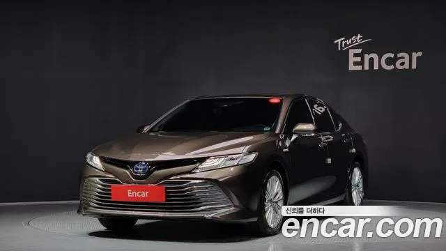 Toyota Camry 2020