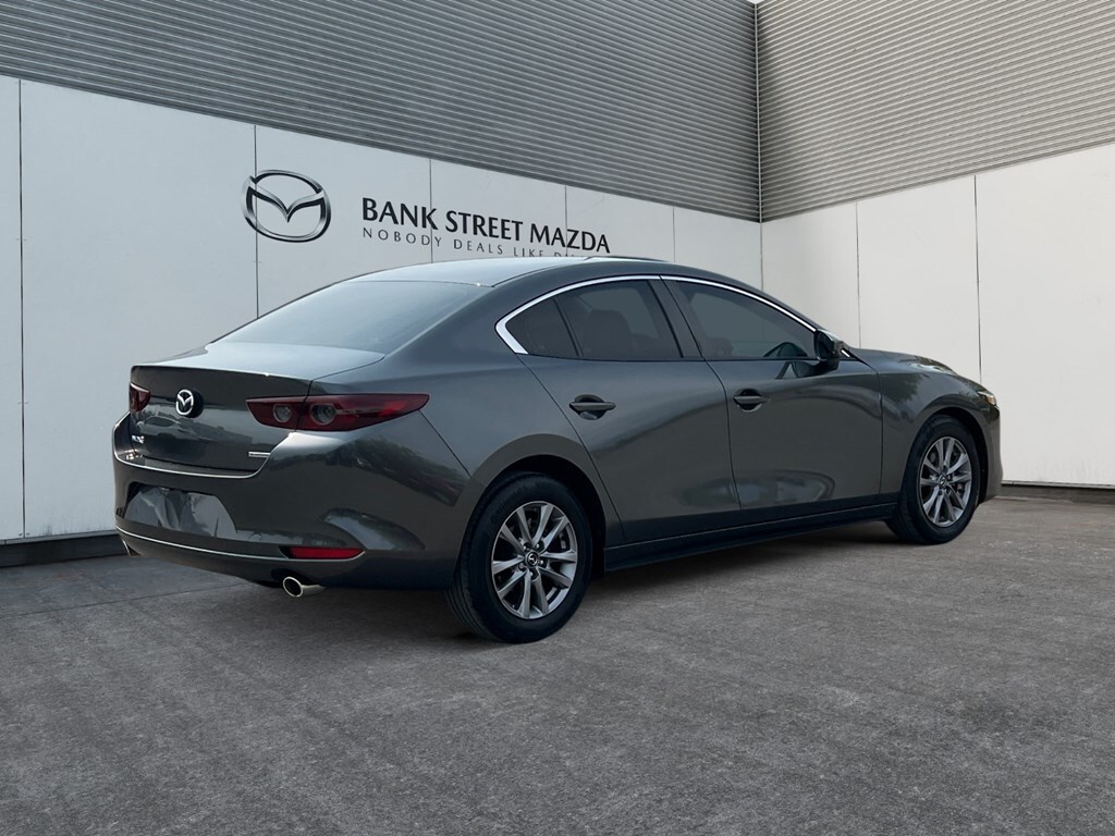 Mazda 3 2021