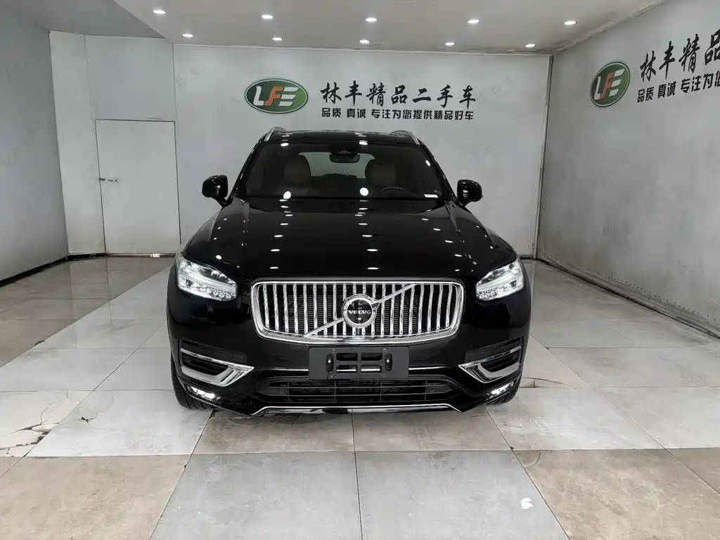Volvo XC90 2023